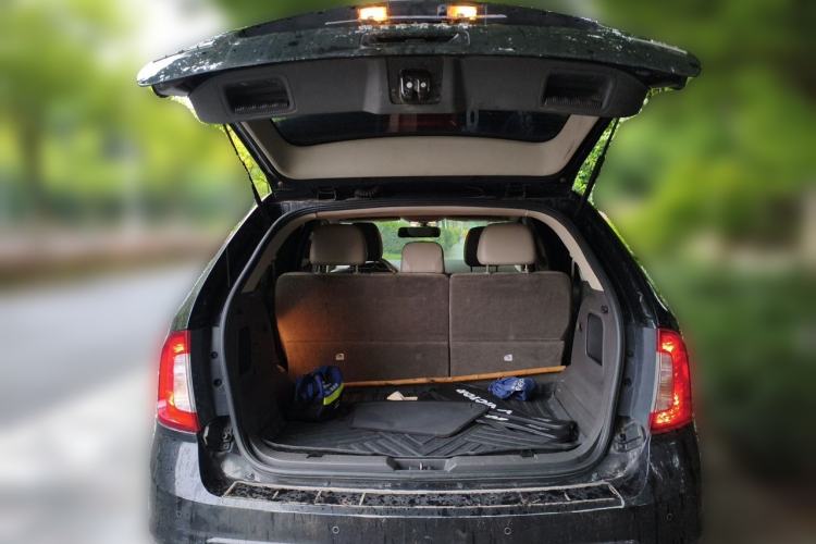 Used Ford Edge 2012 2.0T Elite Sunroof Edition Trunk