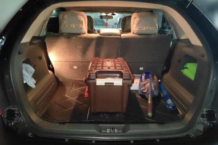 Used Ford Edge 2012 2.0T Elite Sunroof Edition Trunk