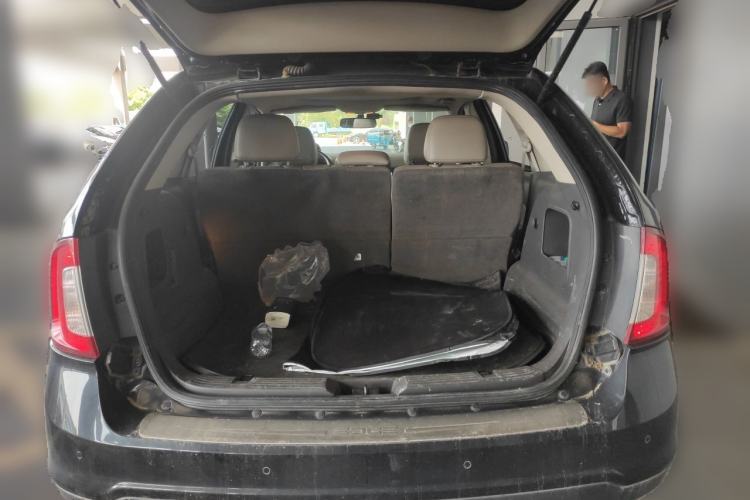 Used Ford Edge 2012 2.0T Elite Sunroof Edition Trunk