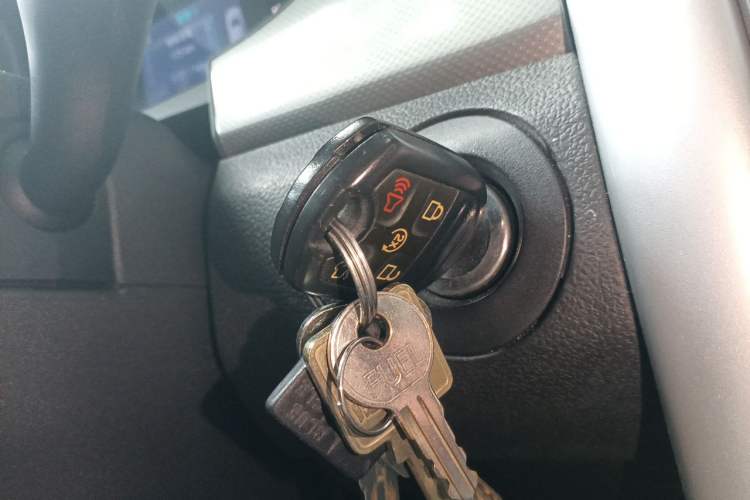 Used Ford Edge 2012 2.0T Elite Edition Vehicle Key