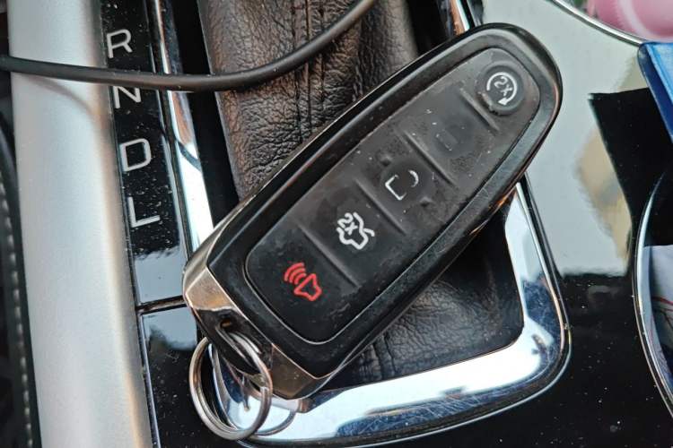 Used Ford Edge 2012 2.0T Zunrui Trim Vehicle Key