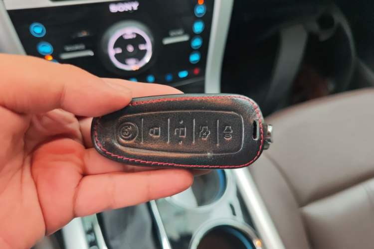 Used Ford Edge 2012 2.0T Zunrui Trim Vehicle Key