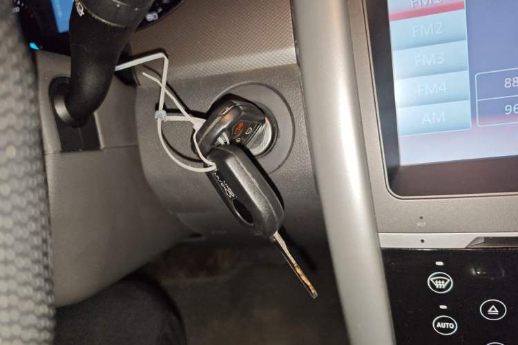 Used Ford Edge 2012 2.0T Elite Edition Vehicle Key