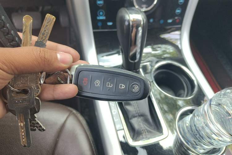Used Ford Edge 2012 2.0T Zunrui Trim Vehicle Key
