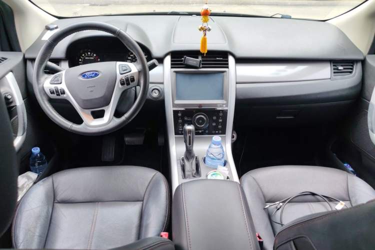 Used Ford Edge 2012 2.0T Elite Edition Center Console