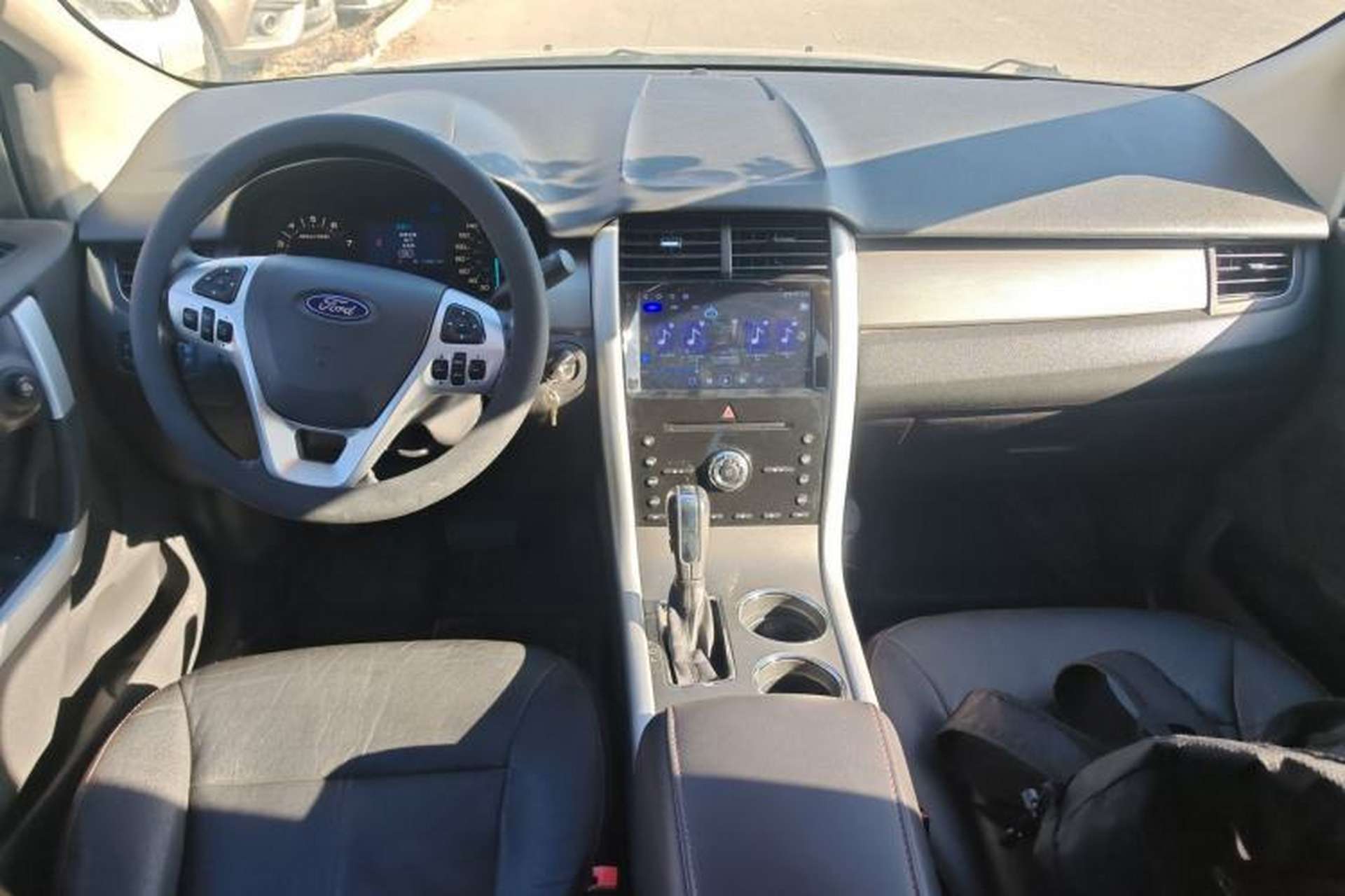 Used Ford Edge 2012 2.0T Elite Sunroof Edition Center Console
