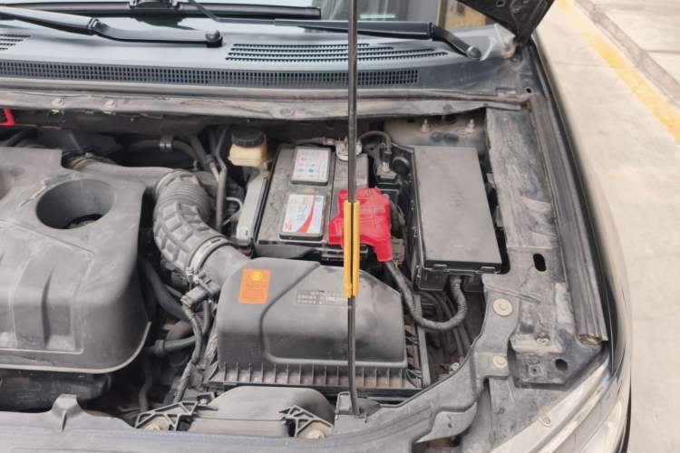 Used Ford Edge 2012 2.0T Elite Sunroof Edition Engine Bay Left