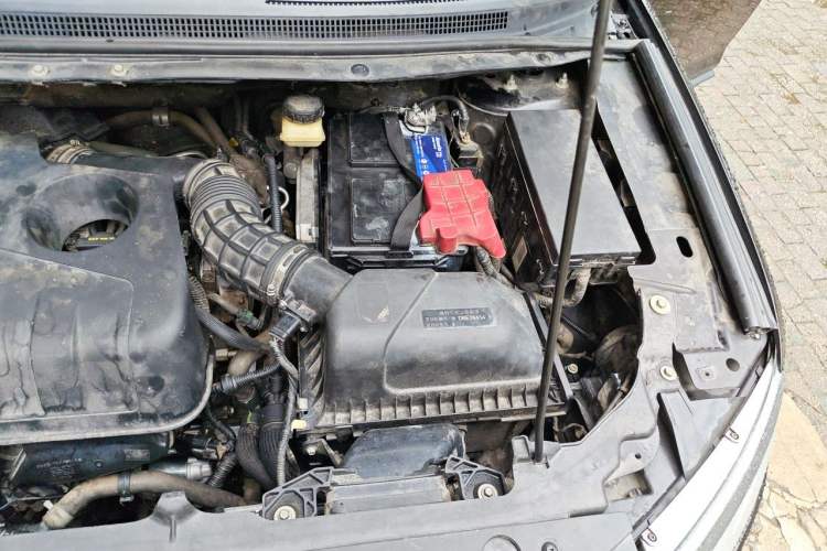 Used Ford Edge 2012 2.0T Elite Sunroof Edition Engine Bay Left