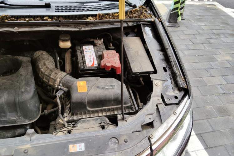 Used Ford Edge 2012 2.0T Elite Sunroof Edition Engine Bay Left