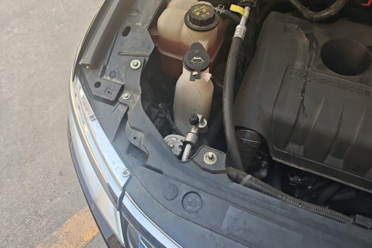 Used Ford Edge 2012 2.0T Zunrui Trim Engine Bay Right