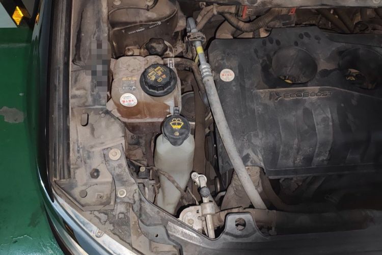 Used Ford Edge 2012 2.0T Elite Sunroof Edition Engine Bay Right