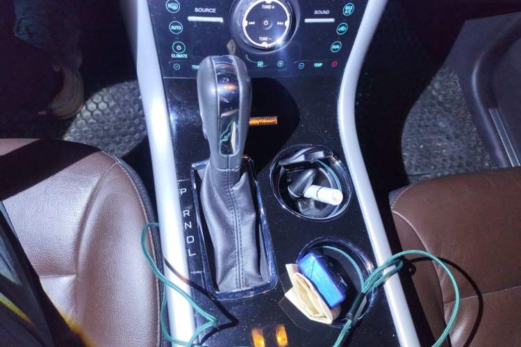 Used Ford Edge 2012 2.0T Zunrui Trim Gear Lever