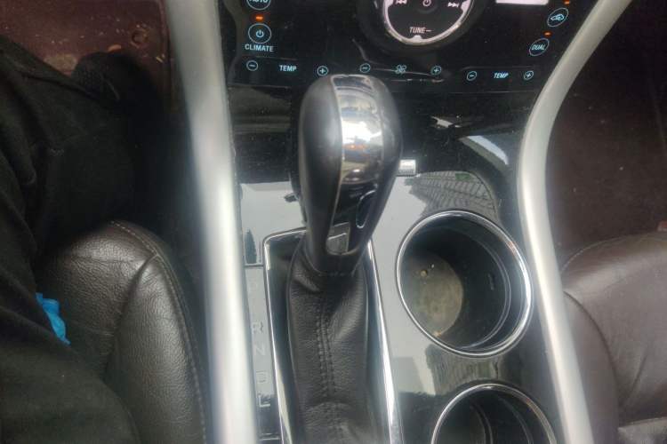 Used Ford Edge 2012 2.0T Zunrui Trim Gear Lever