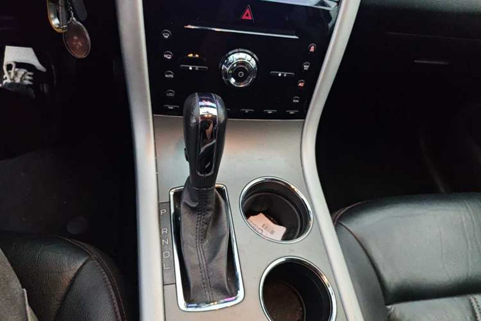 Used Ford Edge 2012 2.0T Elite Sunroof Edition Gear Lever