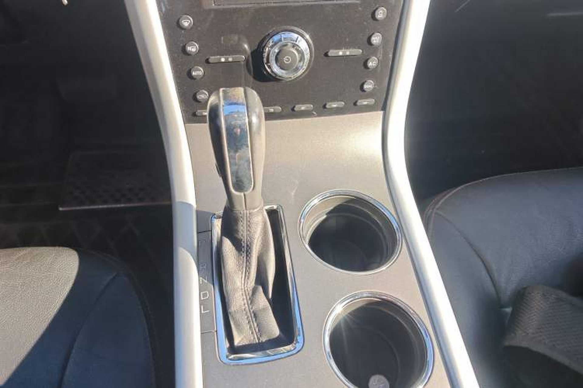 Used Ford Edge 2012 2.0T Elite Sunroof Edition Gear Lever