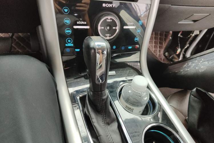 Used Ford Edge 2012 2.0T Zunrui Trim Gear Lever