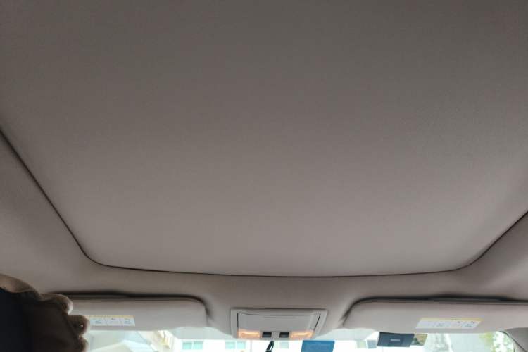 Used Ford Edge 2012 2.0T Elite Sunroof Edition Headliner