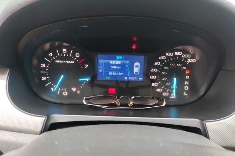 Used Ford Edge 2012 2.0T Elite Sunroof Edition Instrument Cluster