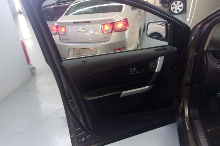 Used Ford Edge 2012 2.0T Zunrui Trim Interior 7