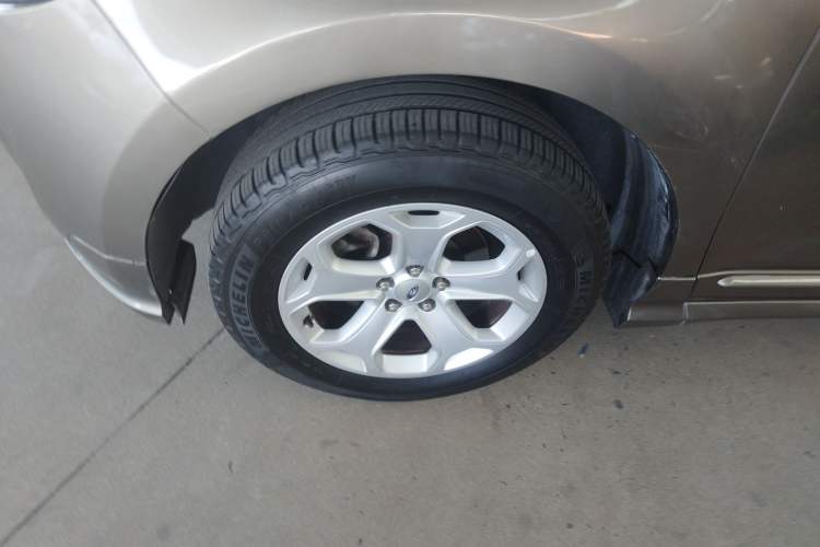 Used Ford Edge 2012 2.0T Elite Sunroof Edition Left Front Wheel Hub