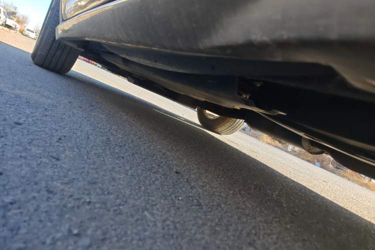 Used Ford Edge 2012 2.0T Elite Sunroof Edition Left Side Sill
