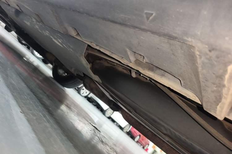 Used Ford Edge 2012 2.0T Elite Sunroof Edition Left Side Sill