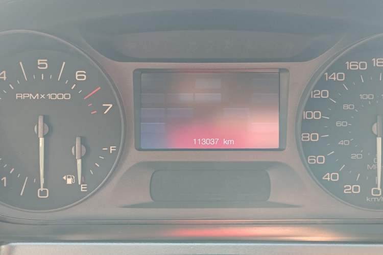 Used Ford Edge 2012 2.0T Elite Sunroof Edition Odometer Close Up