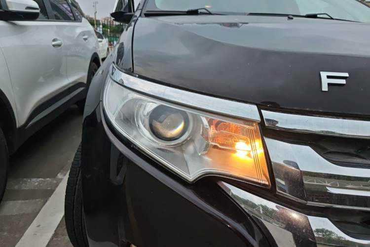Used Ford Edge 2012 2.0T Elite Sunroof Edition Right Front Headlight