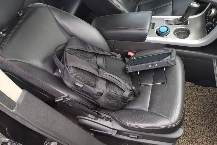 Used Ford Edge 2012 2.0T Elite Sunroof Edition Right Front Seat
