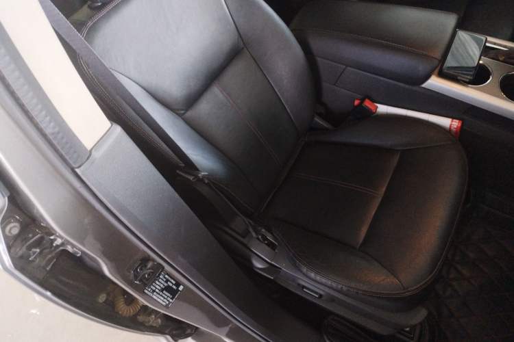 Used Ford Edge 2012 2.0T Elite Sunroof Edition Right Front Seat