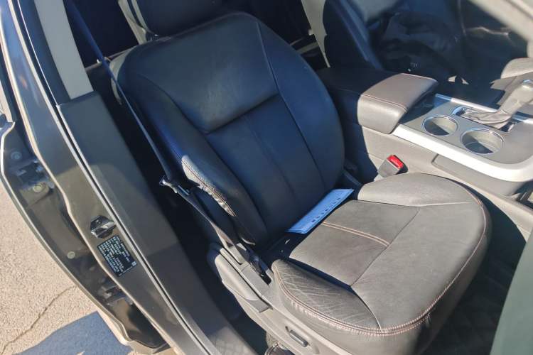 Used Ford Edge 2012 2.0T Elite Sunroof Edition Right Front Seat