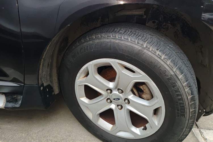 Used Ford Edge 2012 2.0T Elite Sunroof Edition Right Front Wheel Hub