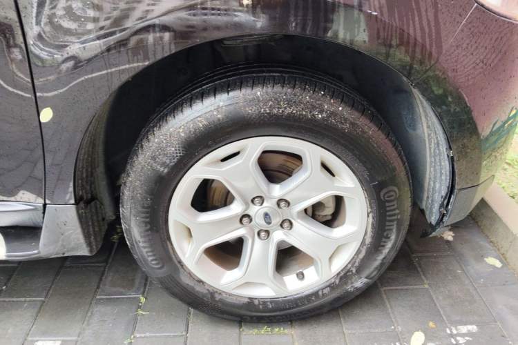 Used Ford Edge 2012 2.0T Elite Sunroof Edition Right Front Wheel Hub