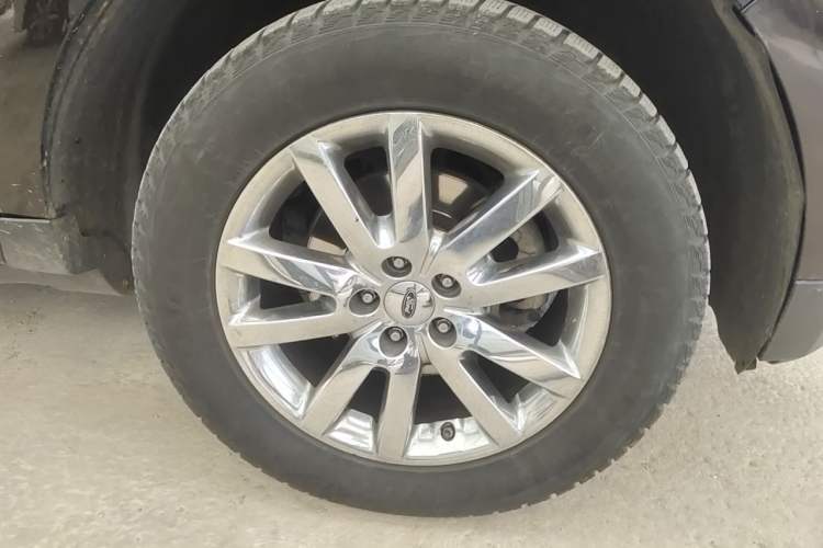 Used Ford Edge 2012 3.5L Zunrui Trim Right Front Wheel Hub
