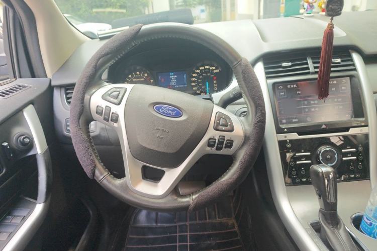 Used Ford Edge 2012 2.0T Elite Sunroof Edition Steering Wheel