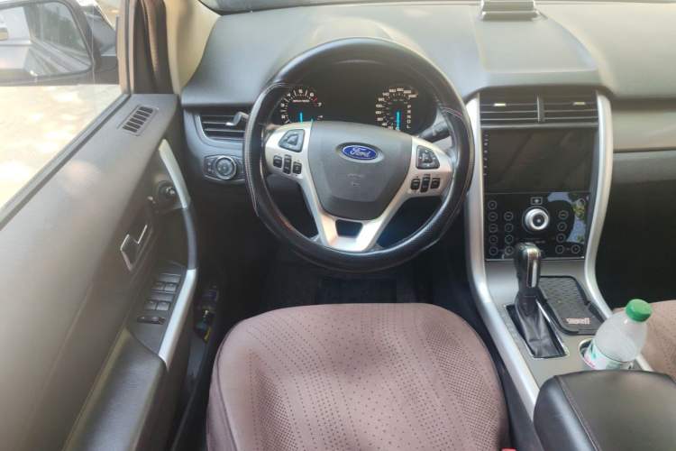 Used Ford Edge 2012 2.0T Elite Sunroof Edition Steering Wheel