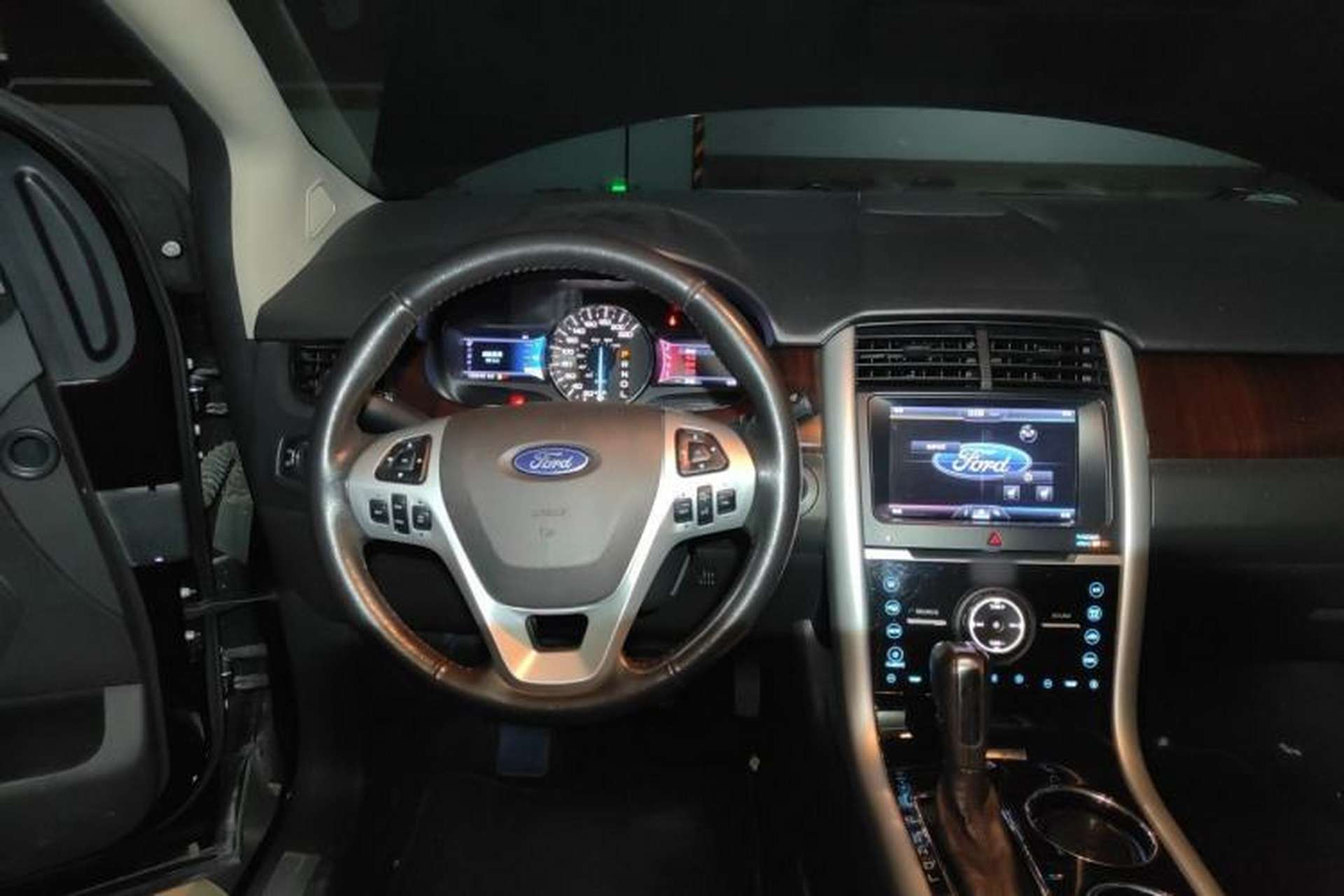 Used Ford Edge 2012 2.0T Zunrui Trim Steering Wheel
