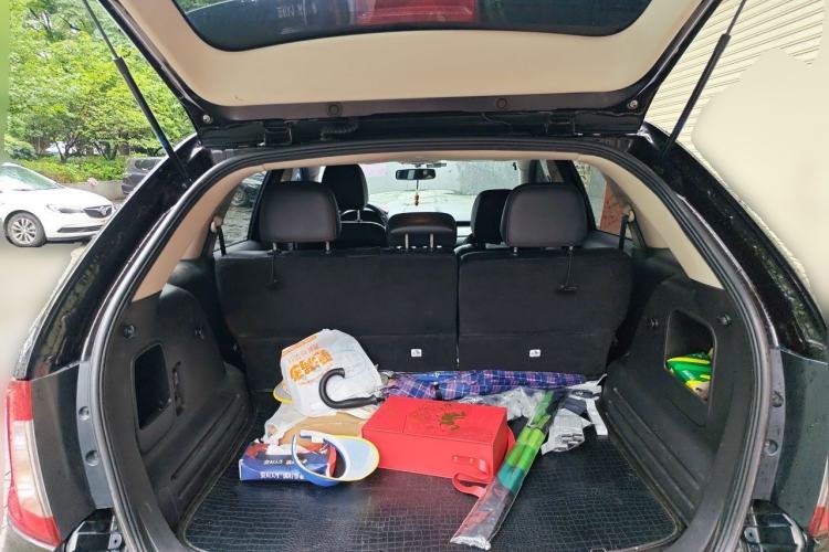 Used Ford Edge 2012 2.0T Elite Sunroof Edition Trunk
