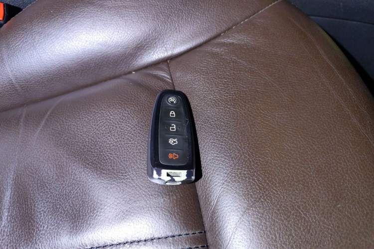 Used Ford Edge 2012 2.0T Zunrui Trim Vehicle Key