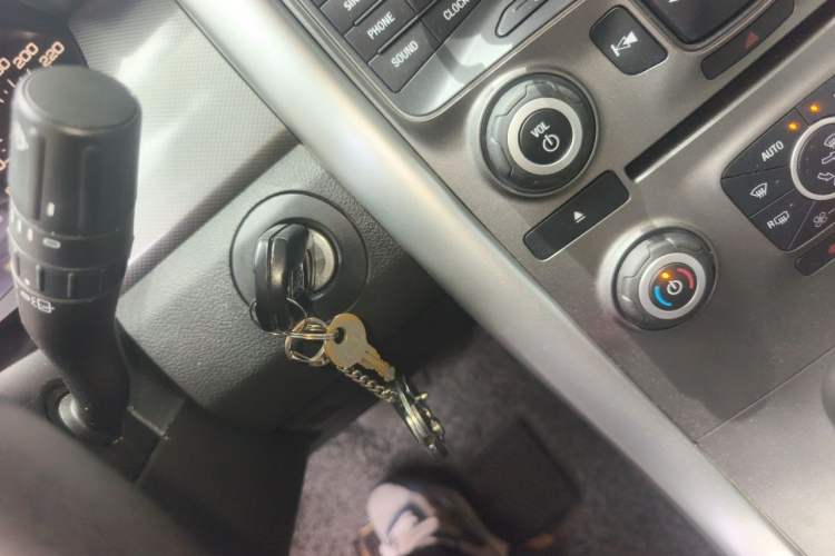 Used Ford Edge 2012 2.0T Elite Sunroof Edition Vehicle Key