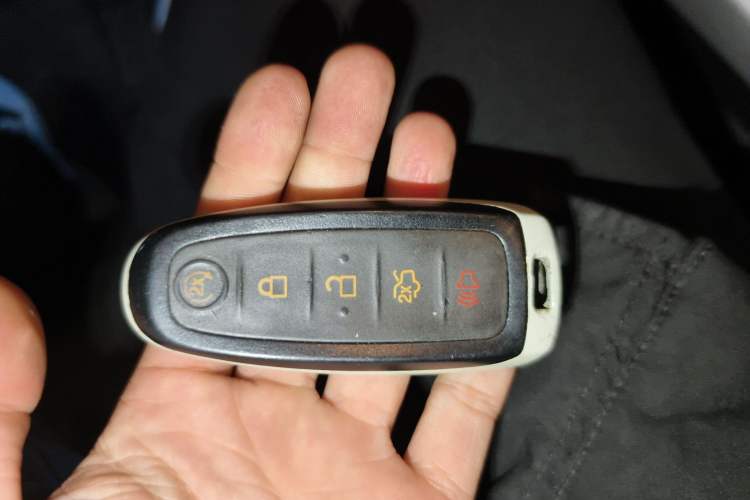 Used Ford Edge 2012 3.5L Zunrui Trim Vehicle Key