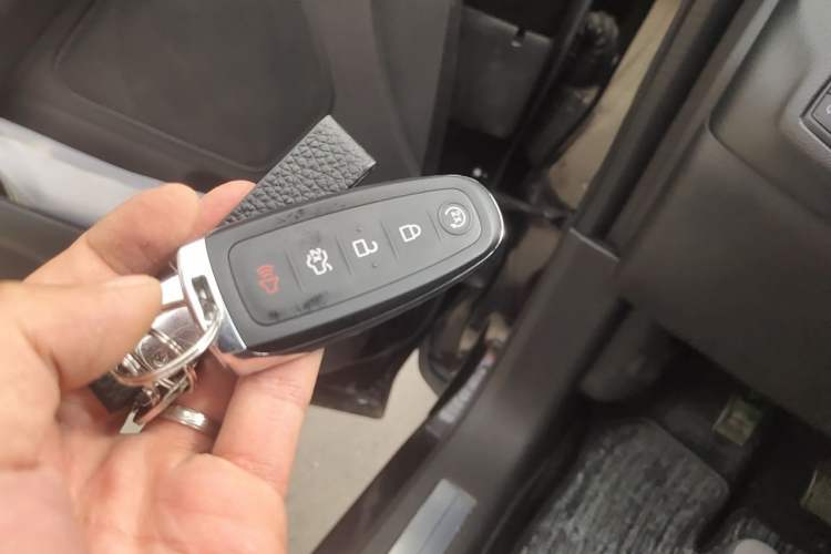 Used Ford Edge 2012 3.5L Zunrui Trim Vehicle Key