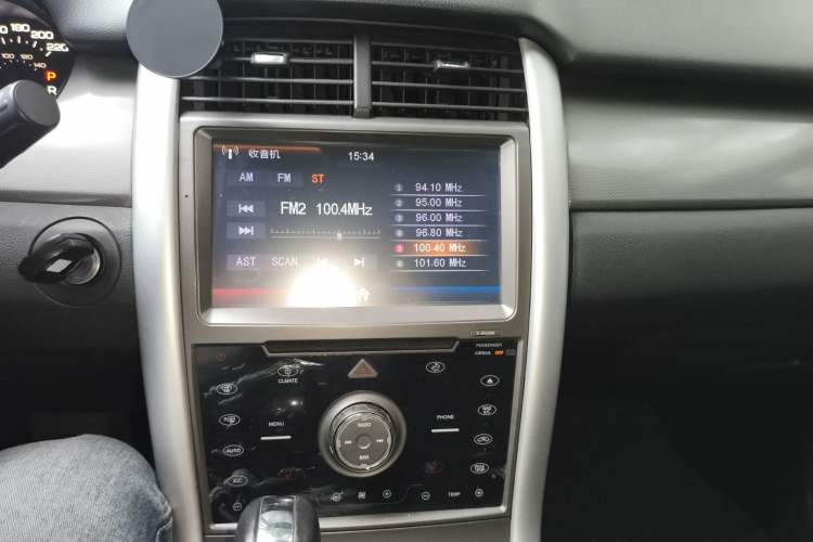 Used Ford Edge 2012 2.0T Elite Sunroof Edition Audio And AC Panel