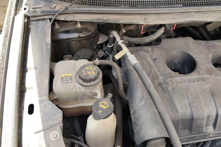 Used Ford Edge 2012 2.0T Elite Edition Engine Bay Right