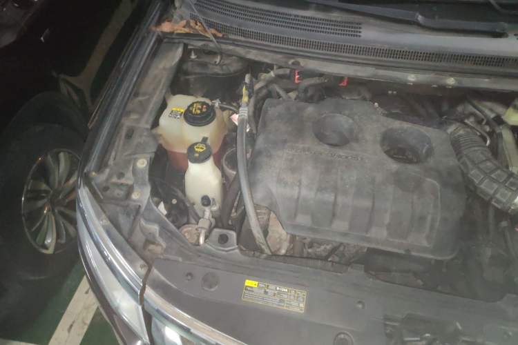 Used Ford Edge 2012 2.0T Elite Sunroof Edition Engine Bay Right
