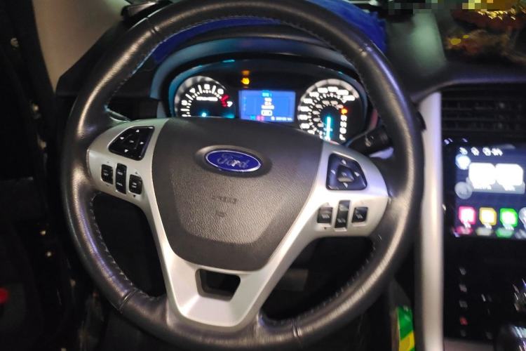 Used Ford Edge 2012 2.0T Elite Sunroof Edition Steering Wheel