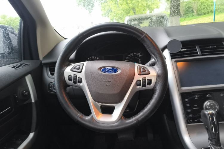 Used Ford Edge 2012 2.0T Elite Sunroof Edition Steering Wheel