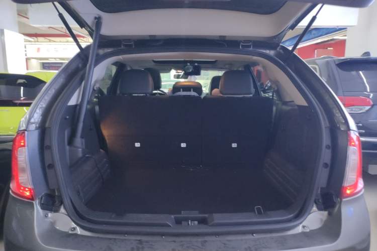 Used Ford Edge 2012 2.0T Zunrui Trim Trunk
