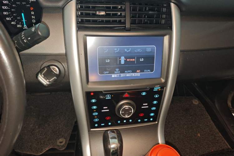 Used Ford Edge 2012 2.0T Elite Edition Audio And AC Panel