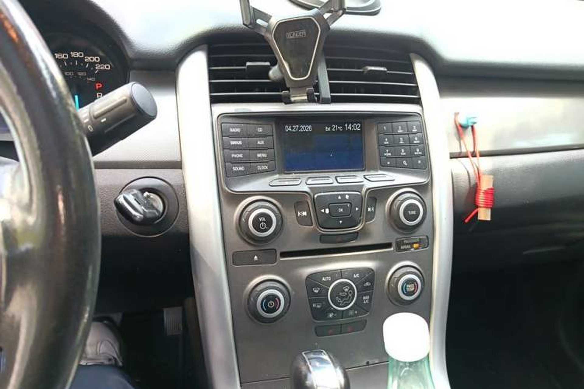 Used Ford Edge 2012 2.0T Elite Sunroof Edition Audio And AC Panel